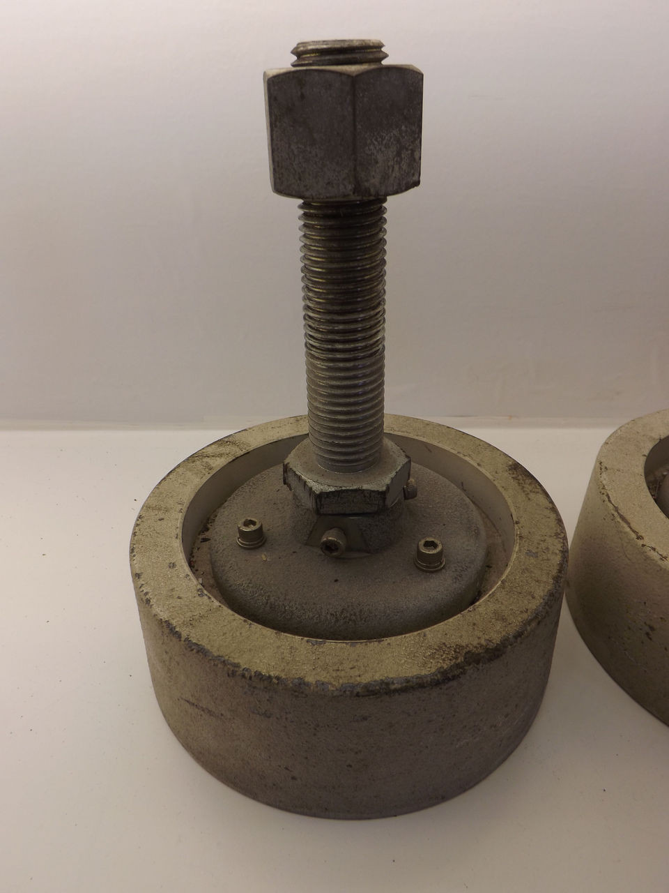 Lot of 4 Heavy Duty Industrial Machine Leveling Feet T40087 OCO